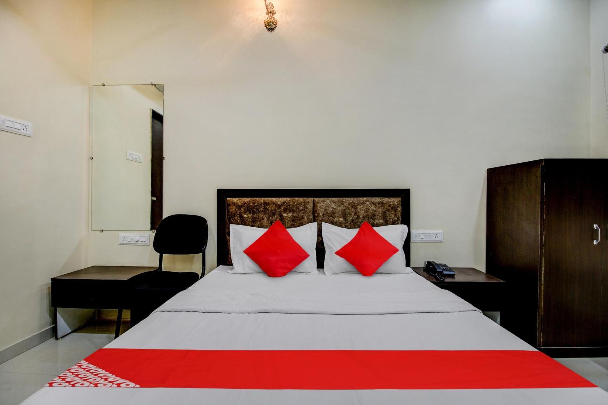 Super Hotel O The Shloka Bhopal Exterior photo