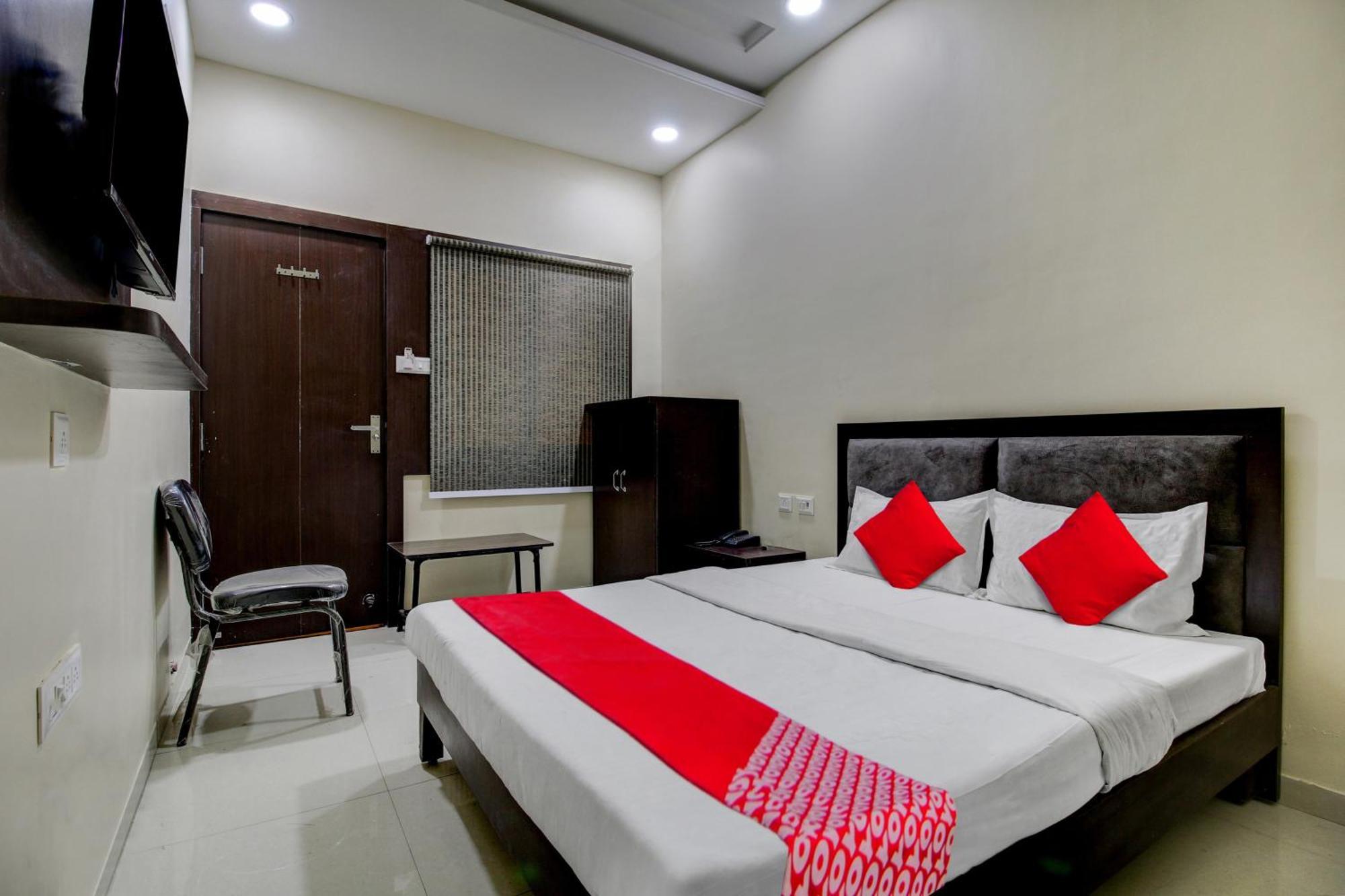 Super Hotel O The Shloka Bhopal Exterior photo